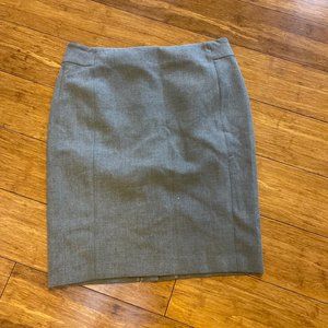 LOFT career work pencil skirt size 10 gray pre-own